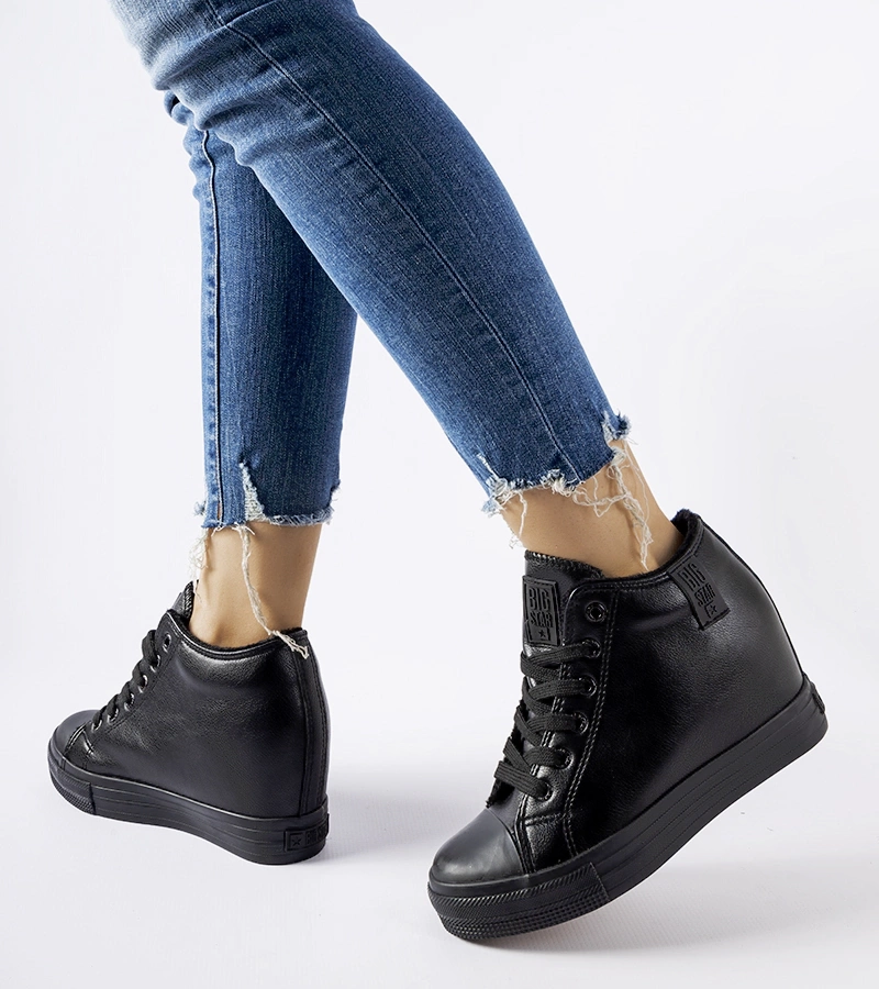 Sneakersi negri cu platformă Big Star MM274001