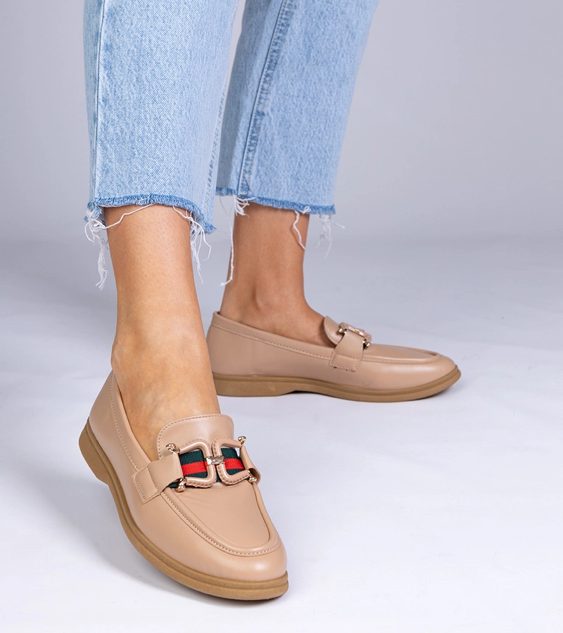 Mocasini bej din piele ecologică cu ornament Kalenda