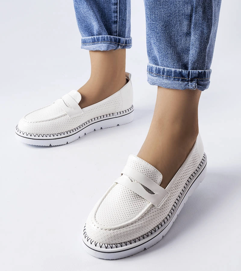 Pantofi de culoare albă cu perforații Bloomsburg