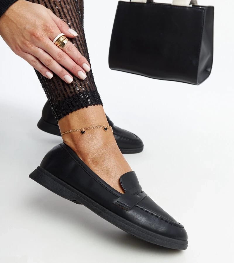 Mocasini clasici negri Nawrah