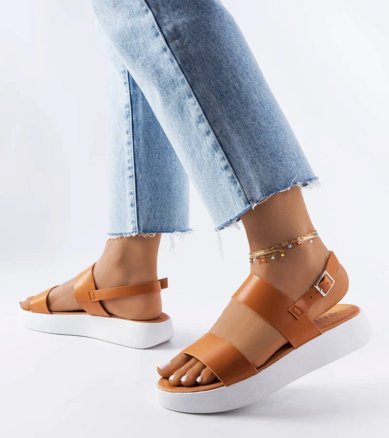 Sandale cu platformă Isaac maro