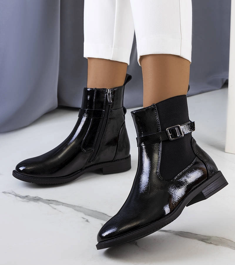 Cizme izolate Isonti lăcuite negru