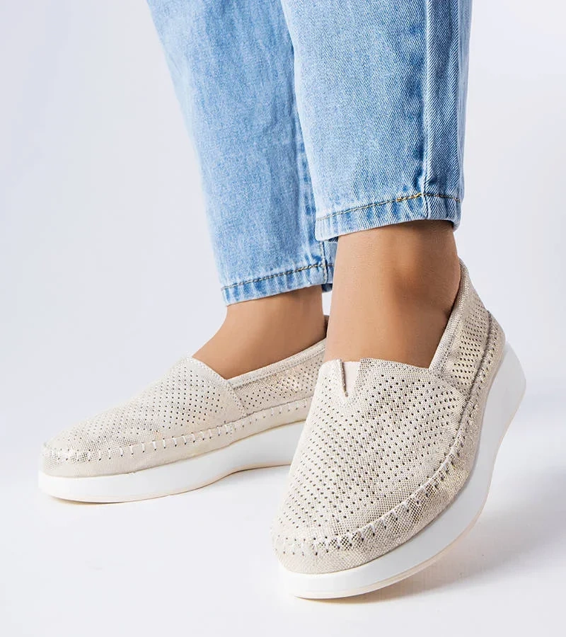 Pantofi de aur norvegiană cu șireturi