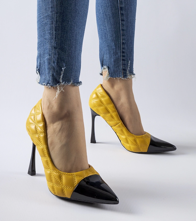 Pantofi cu toc cui Benito, matlasați, de culoare galbenă
