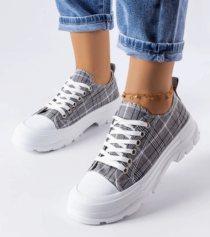 Pantofi sport McKeylor gri cu carouri