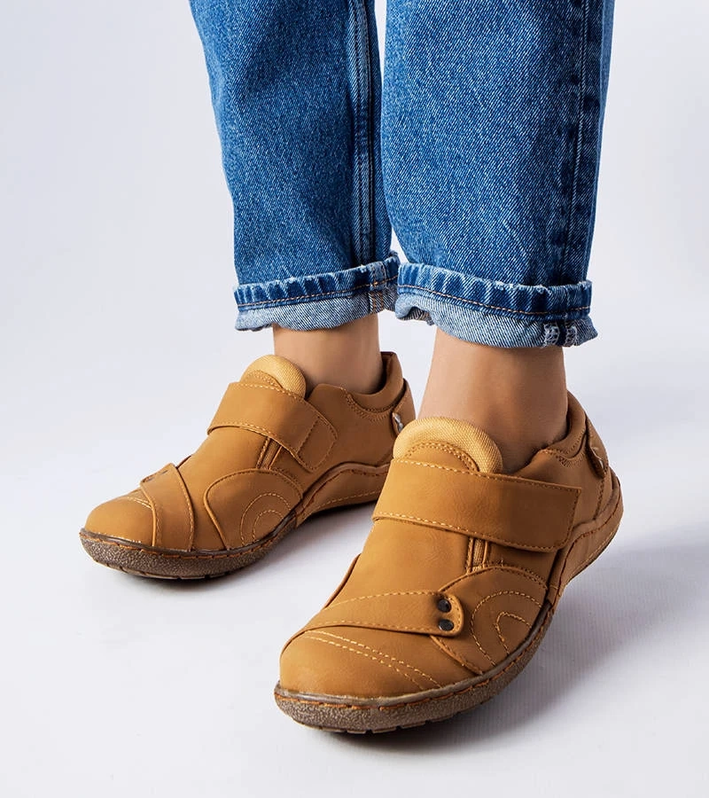 Cinisello caramel caramel cu închidere velcro pantofi jumătate