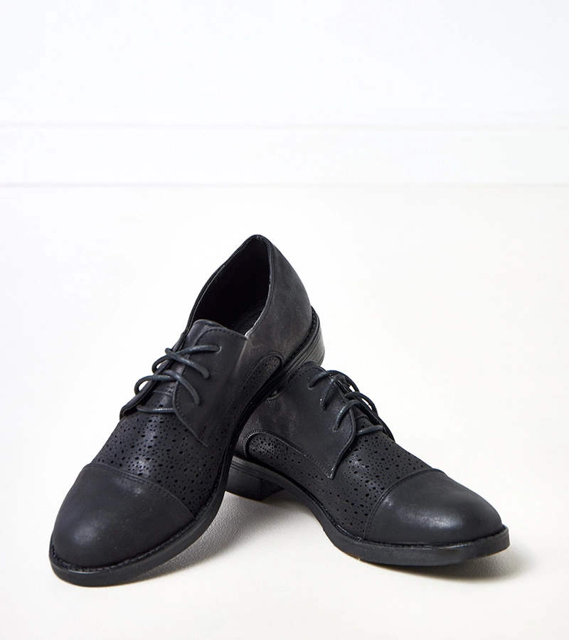 Pantofi negri cu barete Sidney