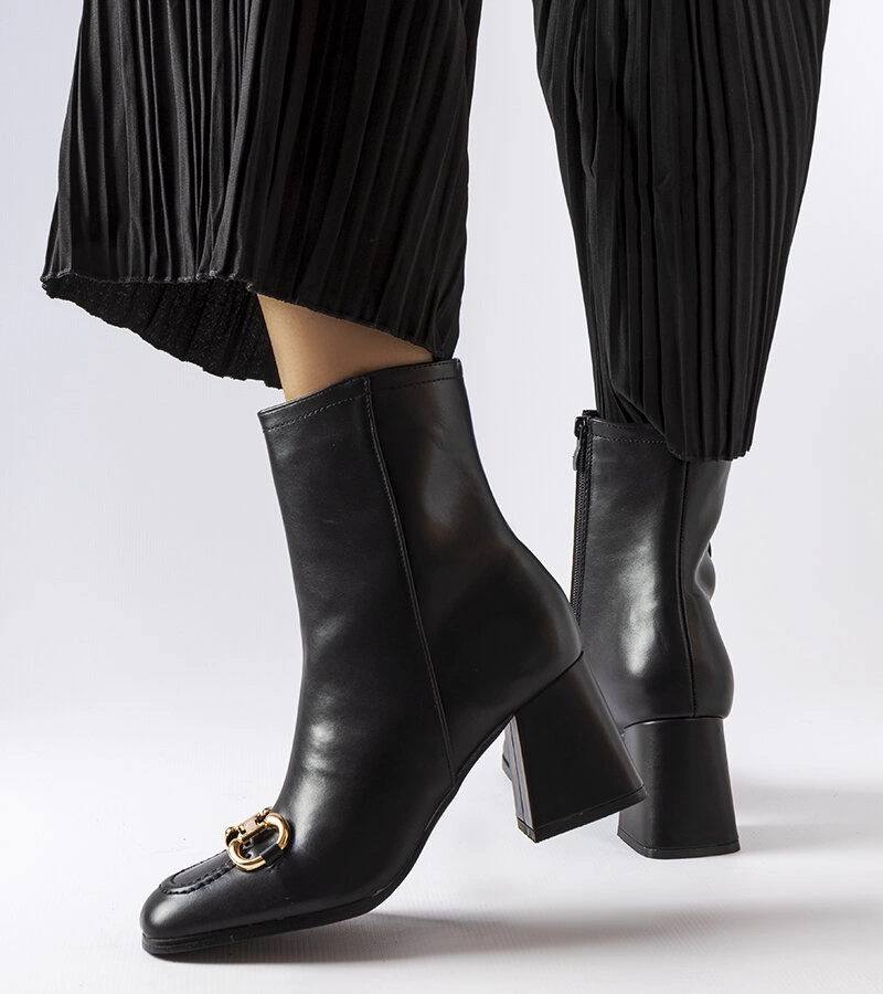 Cizme stiletto Castione negre