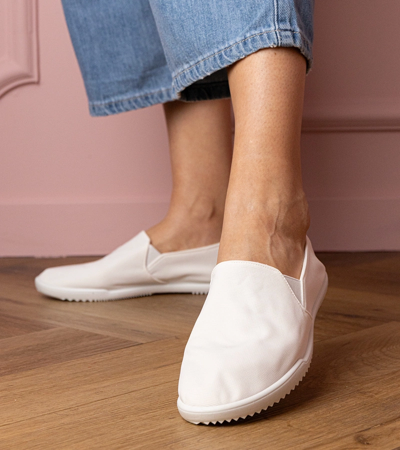 Tenisi albi fără șiret pentru femei Gerri