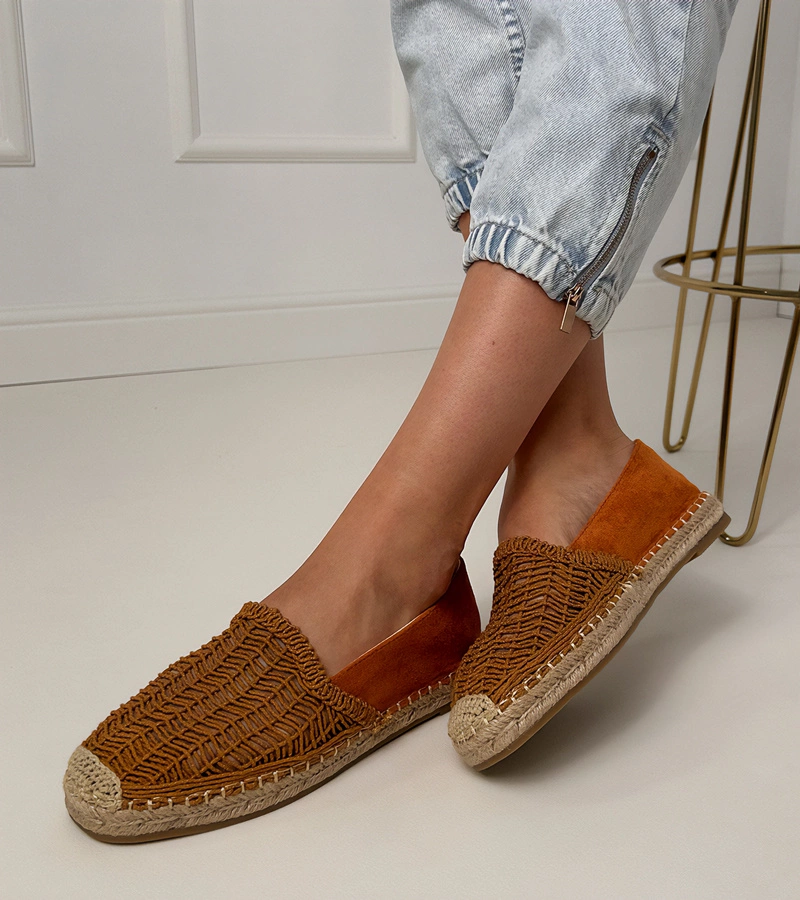 Espadrile maro decupate pe platformă Plevis