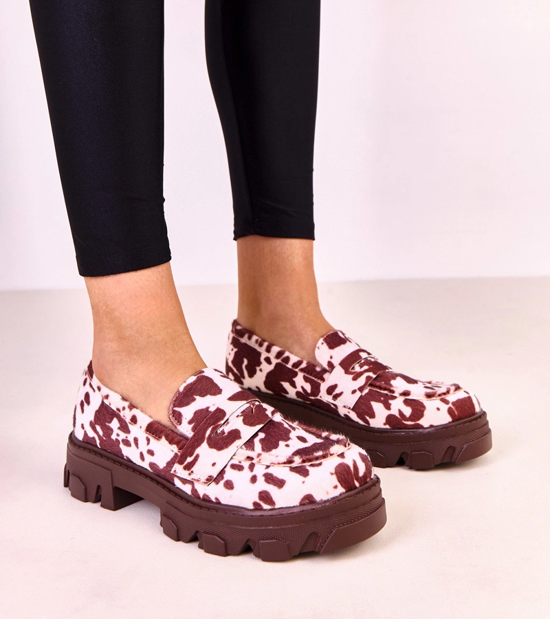 Mocasini damă maro cu pete de vacă Loles