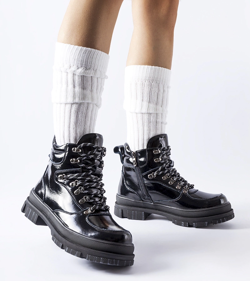 Botine negre lucioase Richards