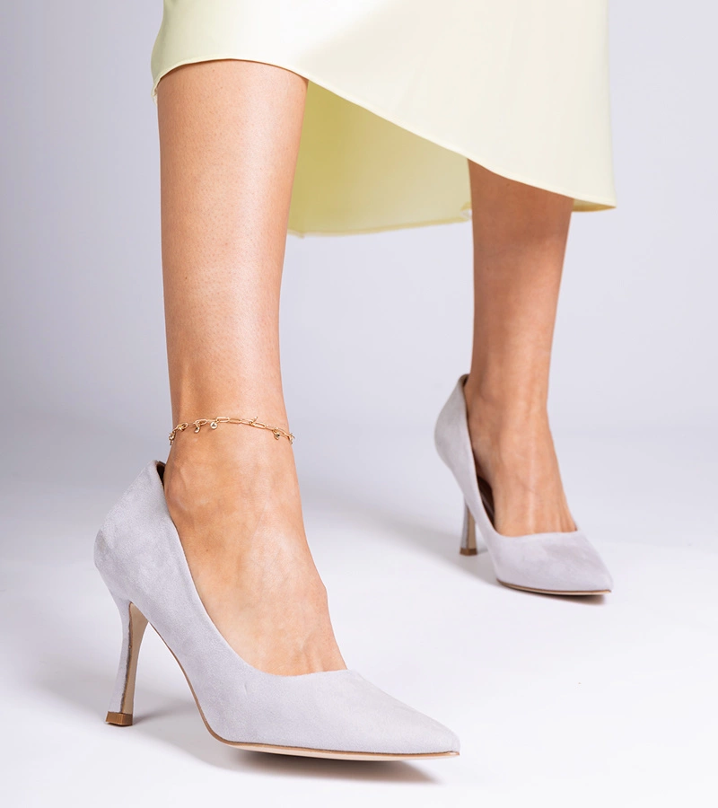 Pantofi stiletto clasici gri din piele ecologică întoarsă Karisa