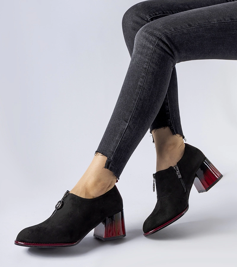 Botine negre cu accent roșu Allyriane