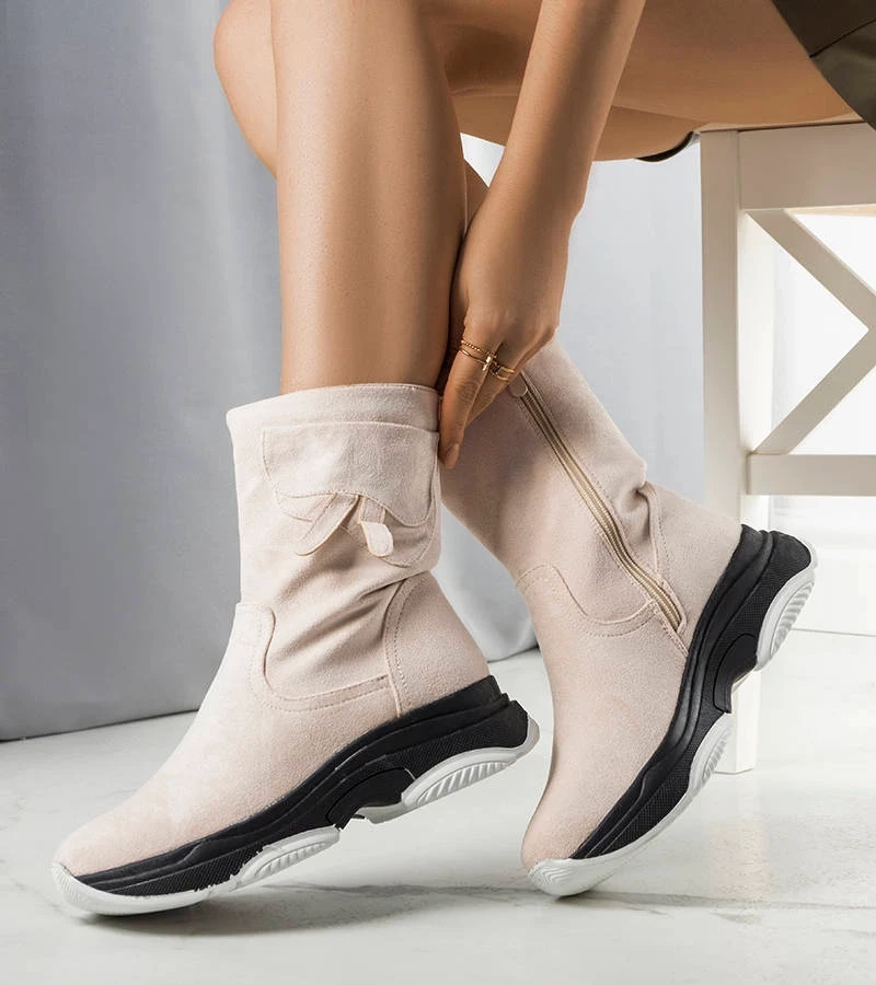 Cizme izolate bej Destino