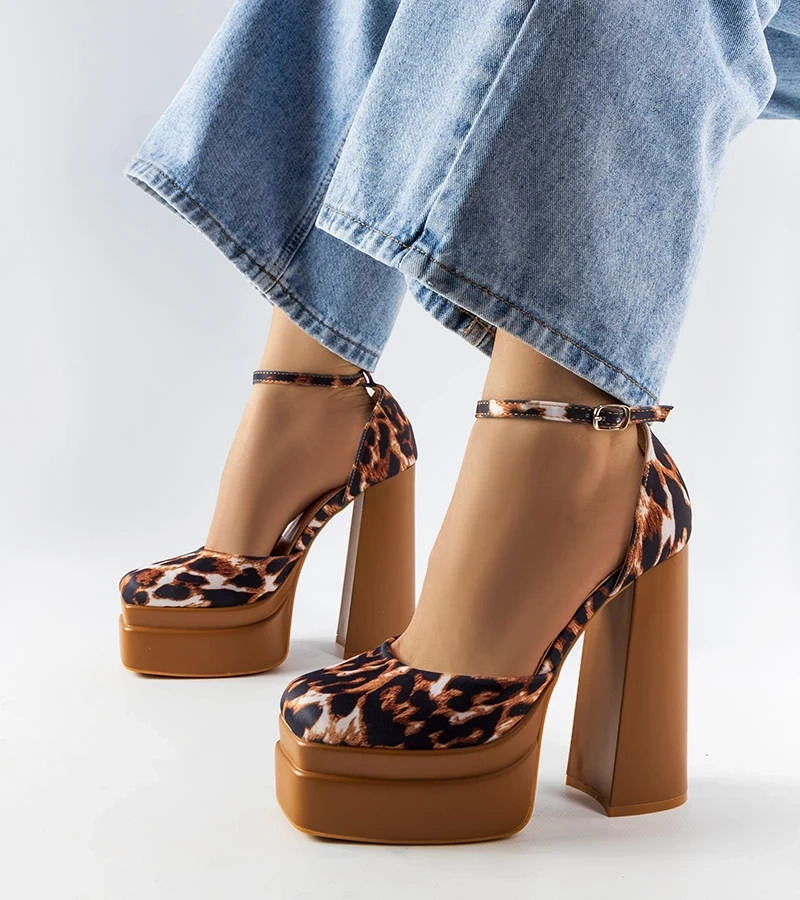 Pantofi cu toc înalt Romines maro