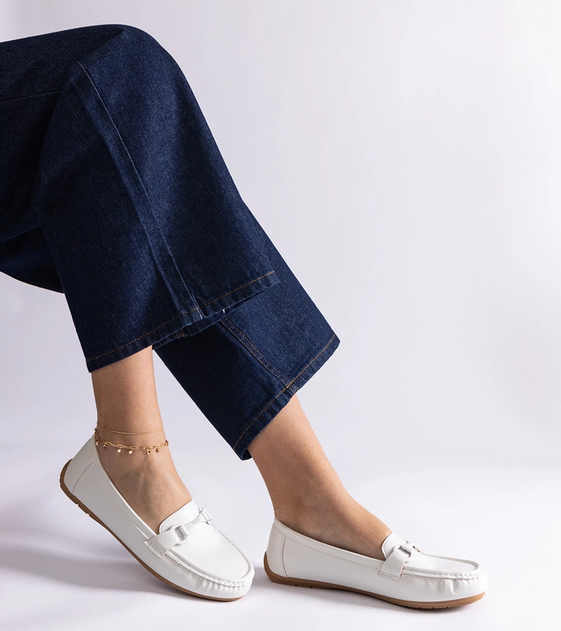 Mocasini clasici albi din piele ecologică Pelayo