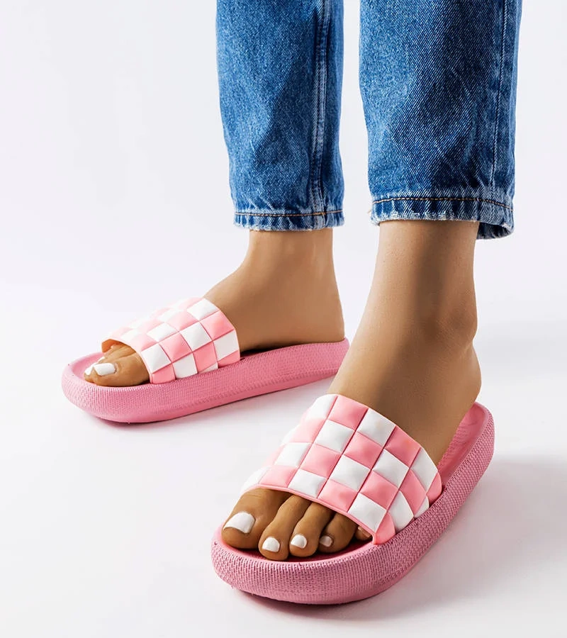 Șlapi cu platformă din cauciuc roz de Elin