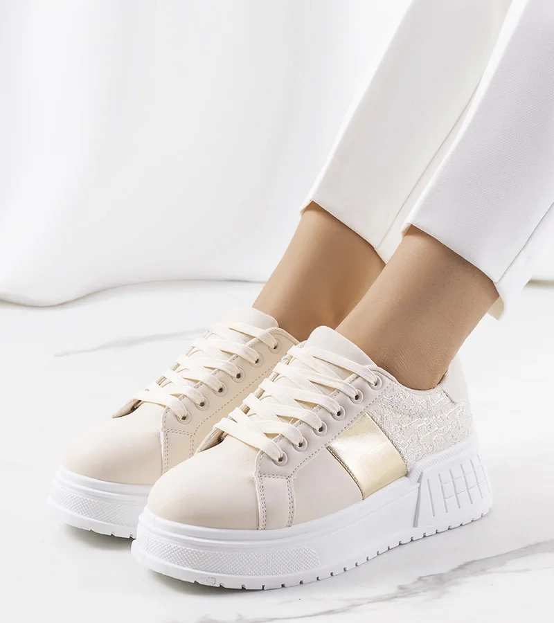 Adidași cu platformă bej de la Avenid