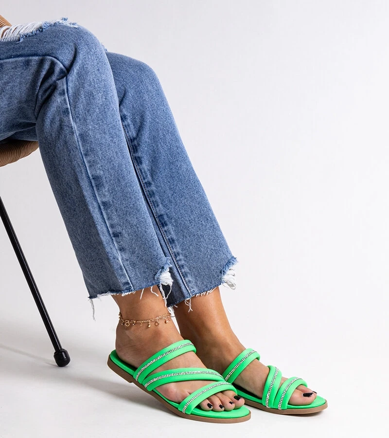 Papuci verzi cu zirconii de la Martinela