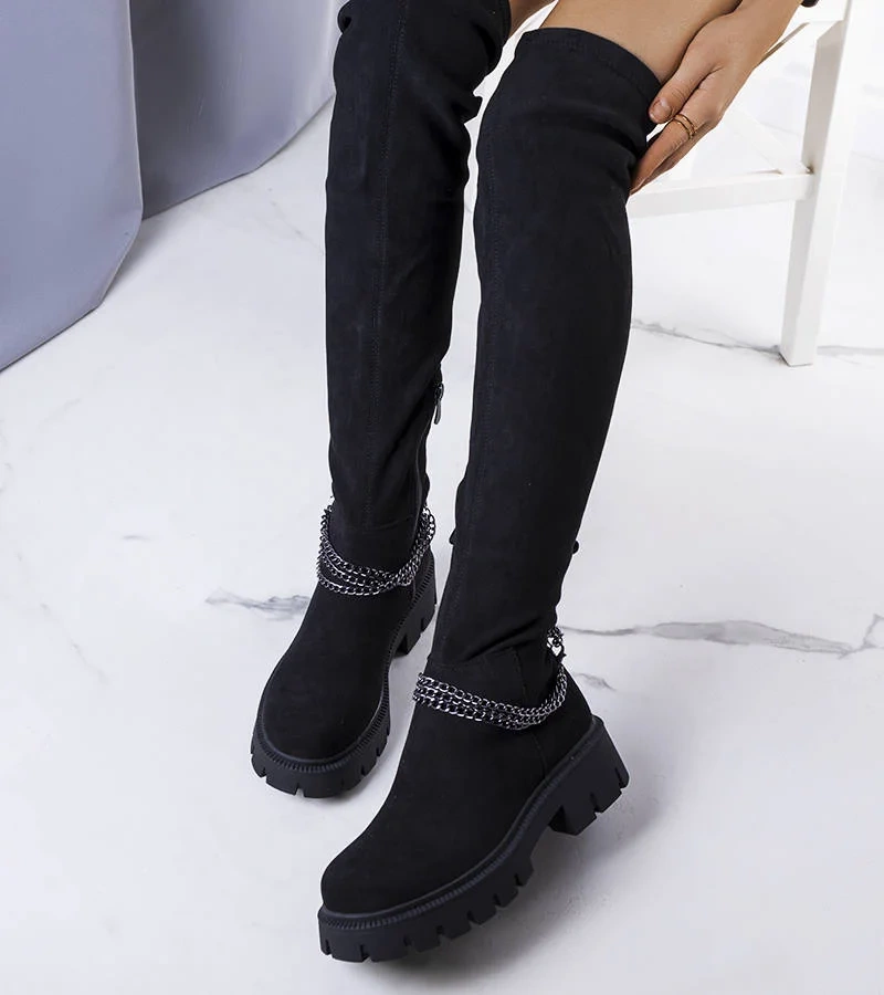 Nolans cizme izolate negre