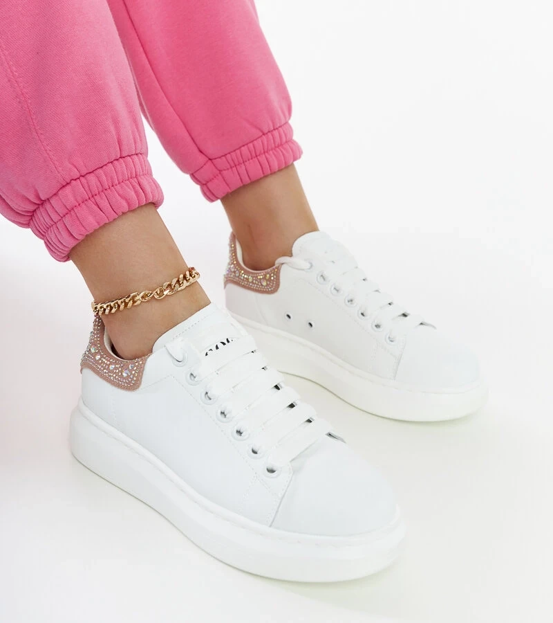 Sneakers albi pe platforma GOE JJ2N4051