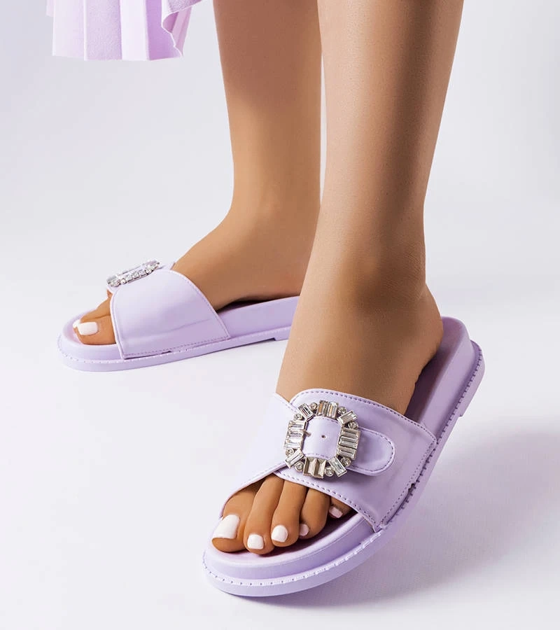 Șlapi mov înfrumusețați cu zirconii Griegsvei