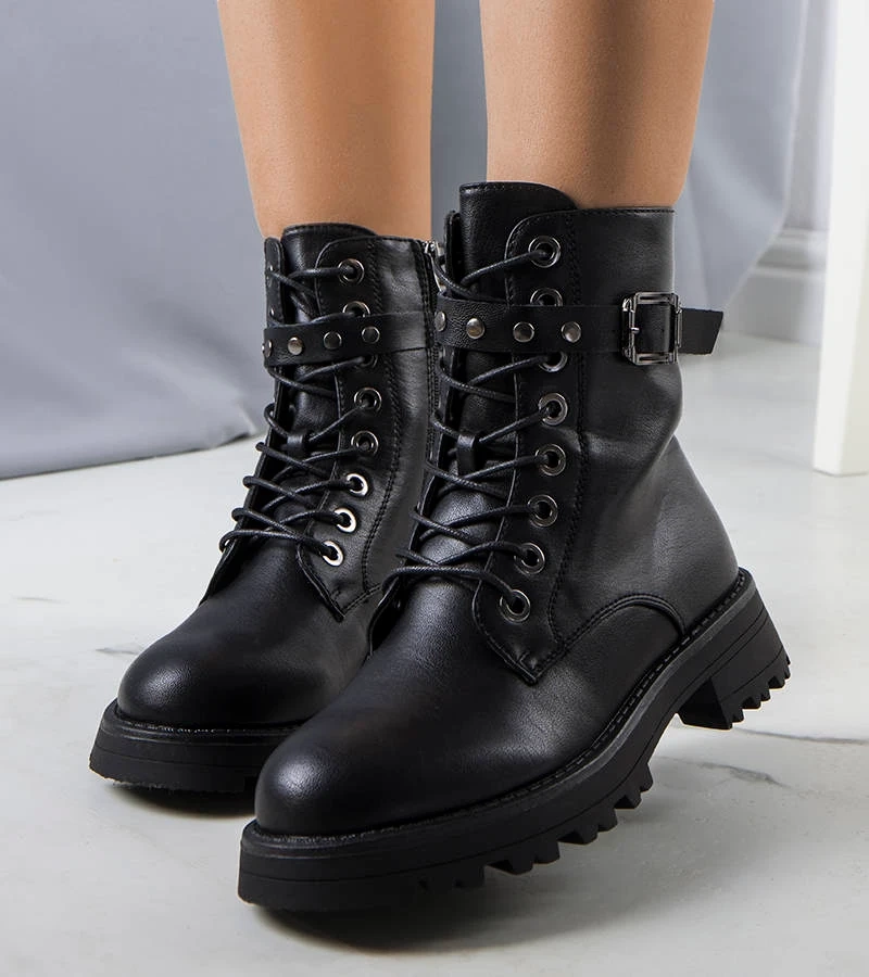 Trapper din piele ecologică neagră de Narnclaedra