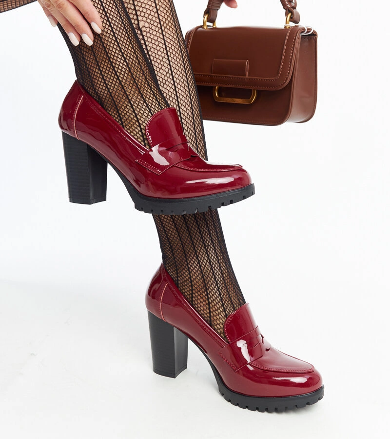 Pantofi de lac roșu cu toc Licoletta