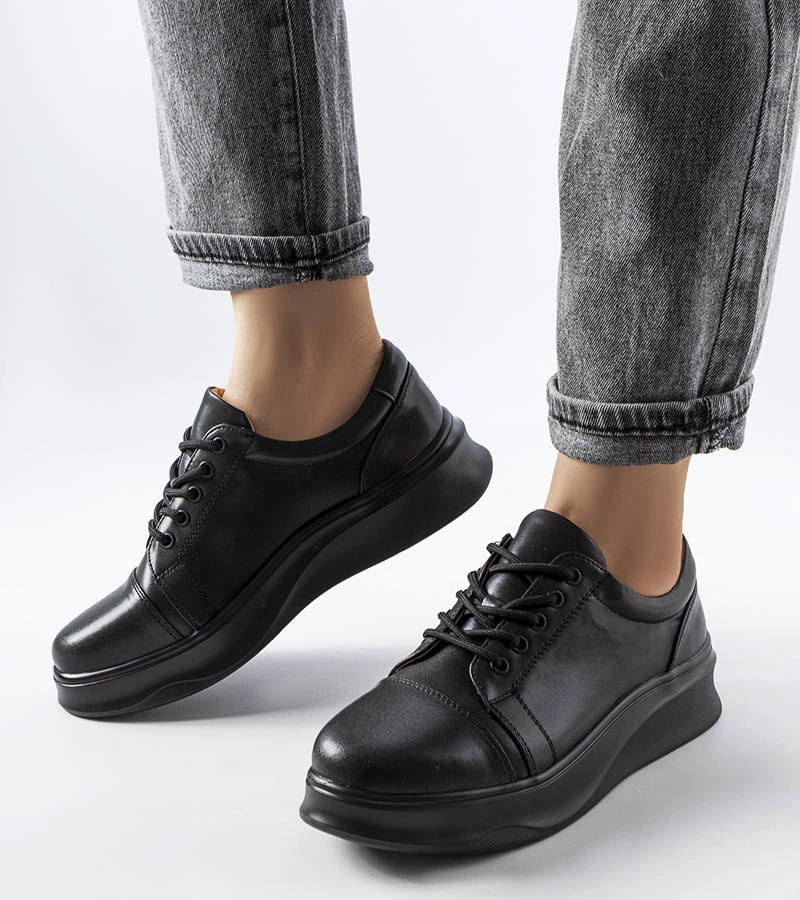 Pantofi Penthale din piele neagră