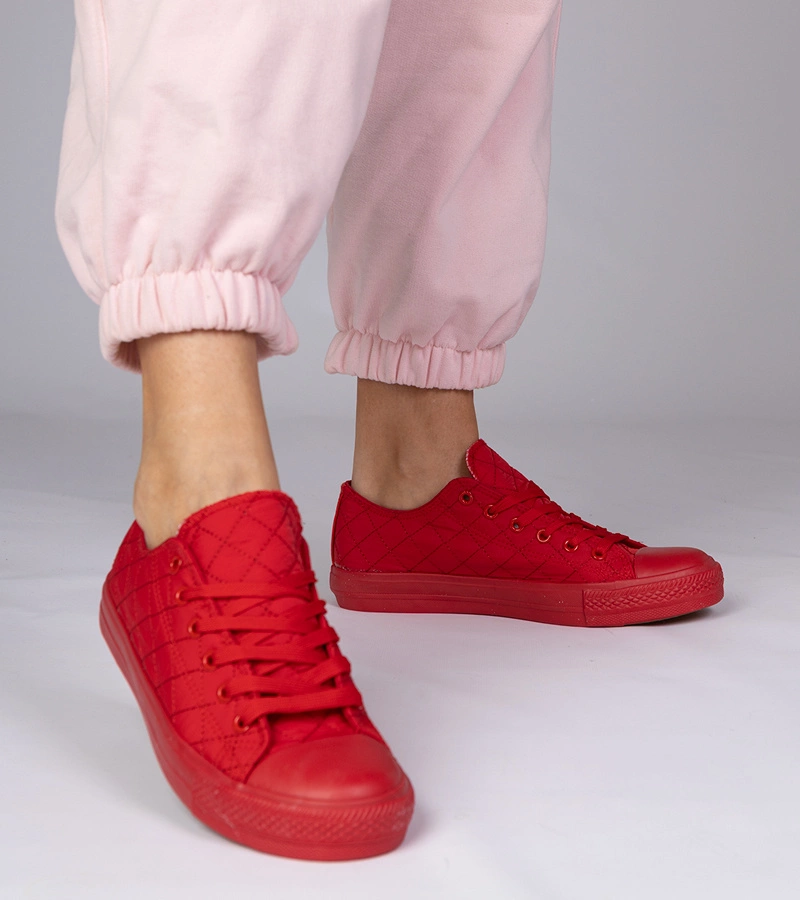 Adidași clasici roșii matlasați Nessa