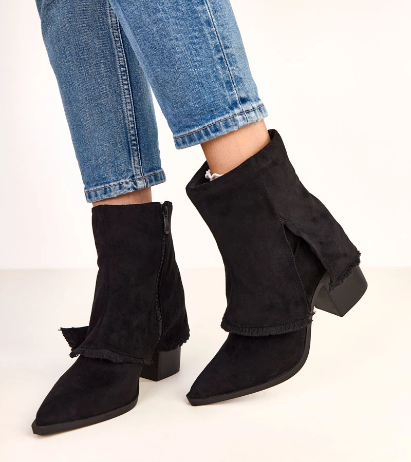 Botine negre cu toc gros și gambetă răsfrântă Felicia