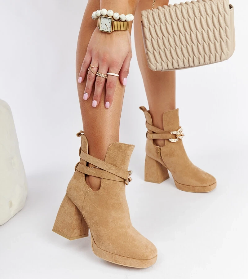 Cizme scurte maro decorate cu zirconii Elm