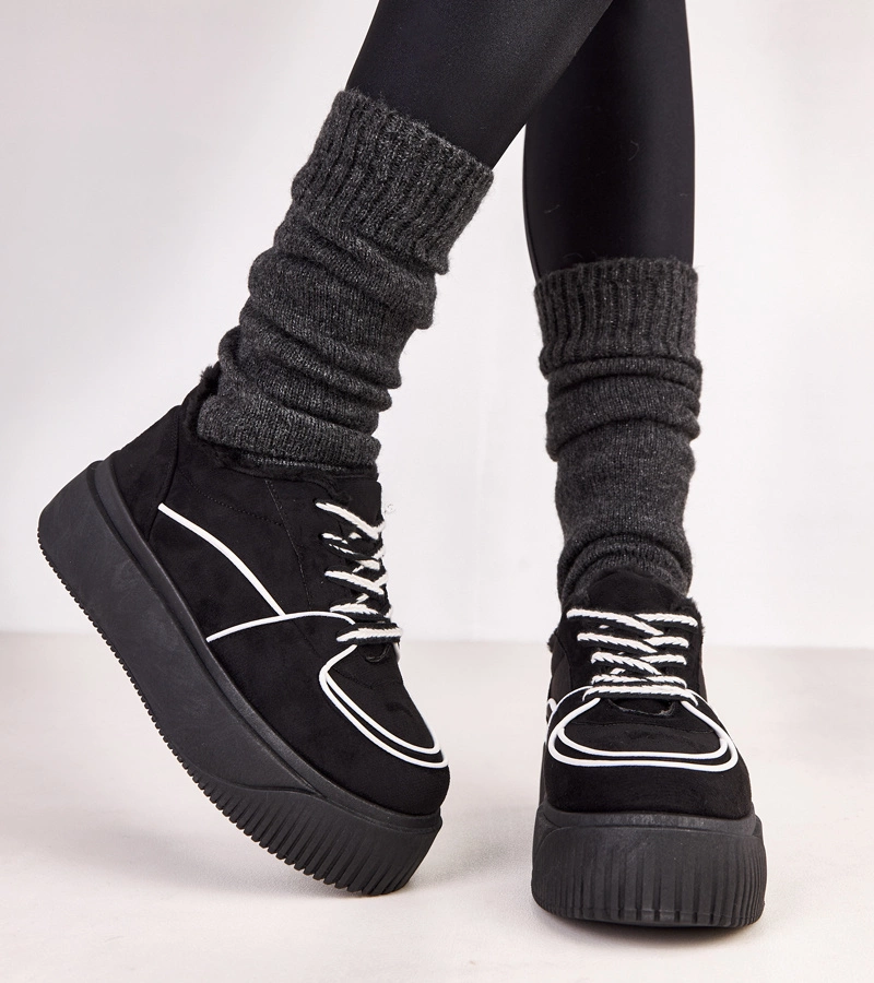 Adidași negri îmblăniți pe platformă Vargas