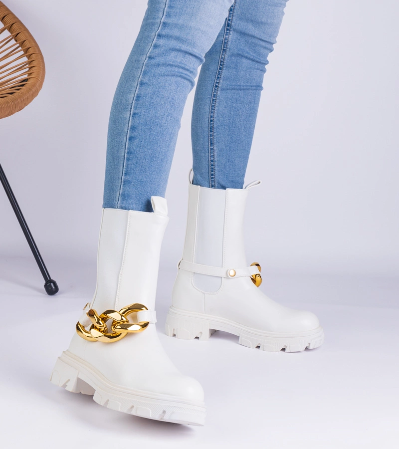 Botine albe până la gleznă decorate cu un lanț masiv Florisenda