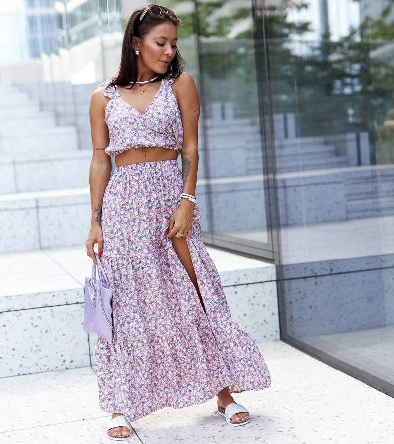 Set roz cu top și fustă de Alvisa