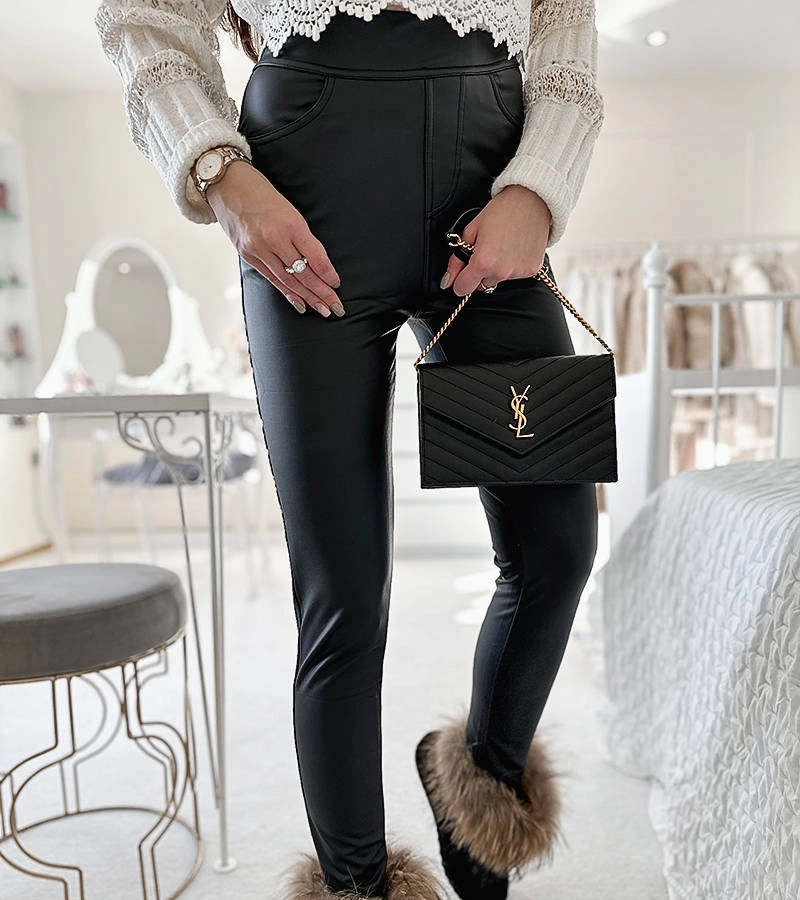 Pantaloni negri din piele artificială de la Ksandre