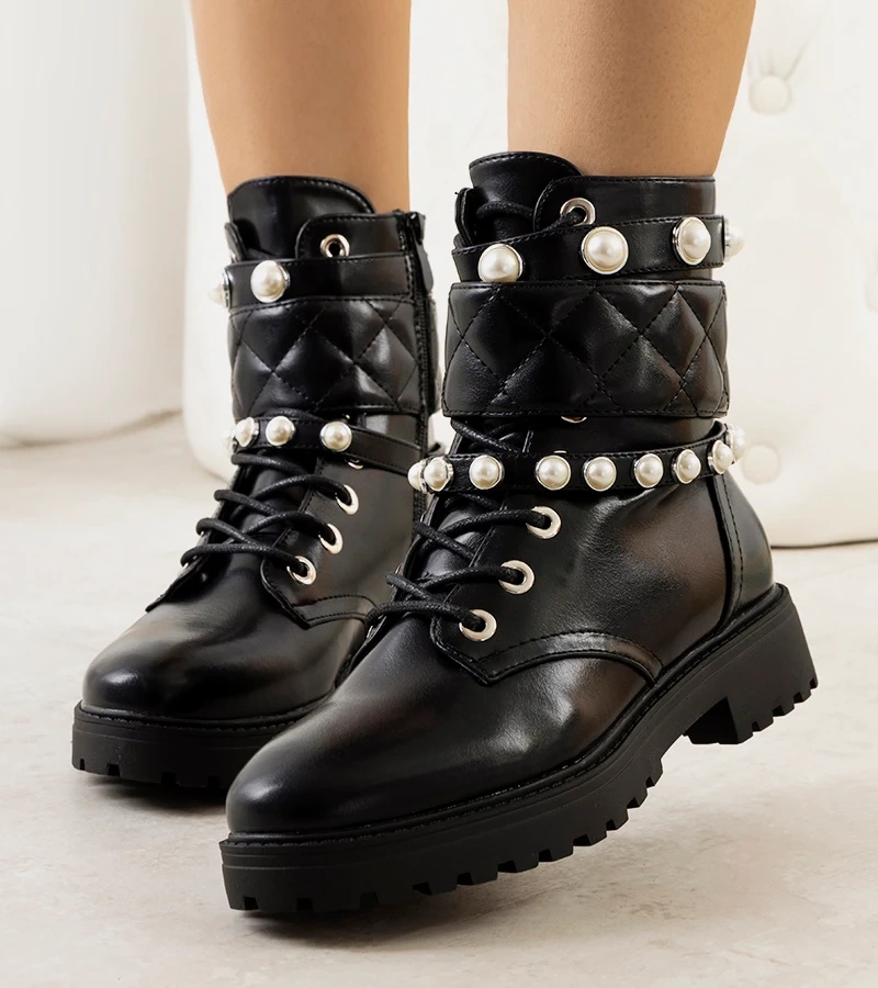 Trappers pentru femei Cesia negru