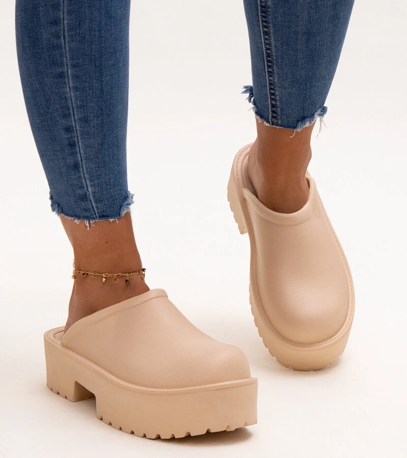 Papuci bej pe talpa masivă Hussa