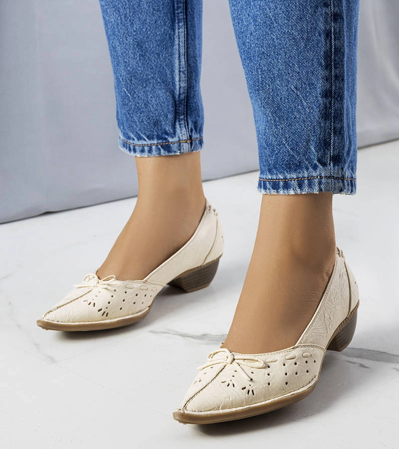 Balerini bej traforați de Glazko