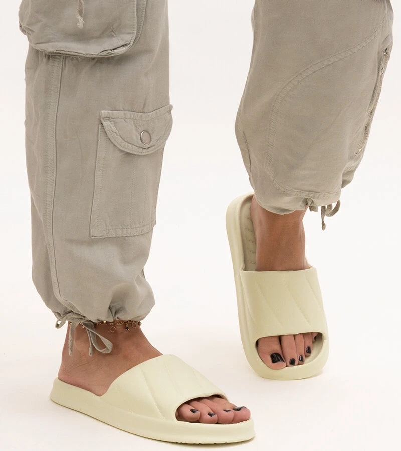 Papuci de spumă verzi Primula