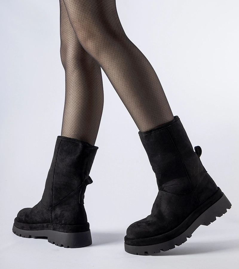 Botine negre cu talpă groasă Flavia