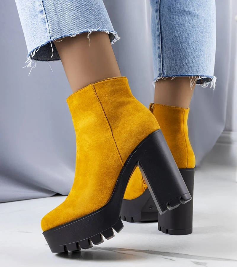 Mustard Raelynn cizme înalte cu toc înalt