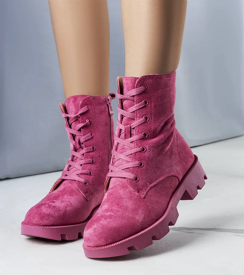 Cizme roz izolate Jagger