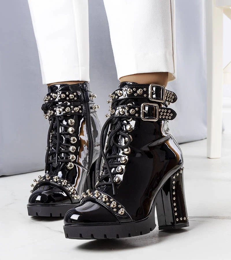 Cizme stiletto Goyo lăcuite negru