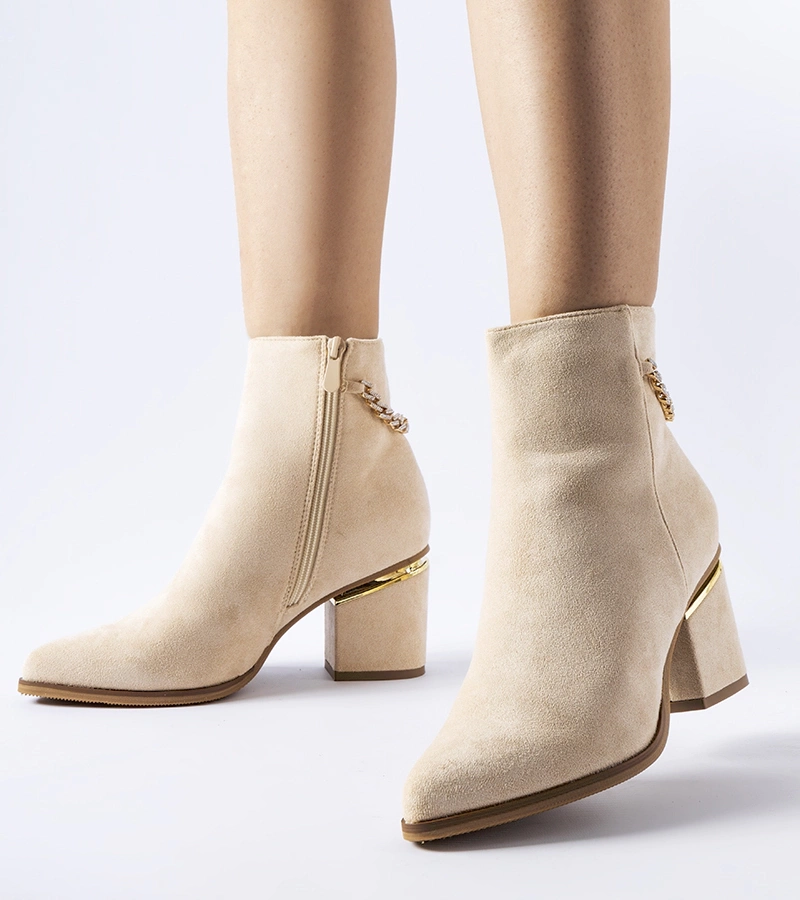 Botine călduroase bej cu toc Hiney