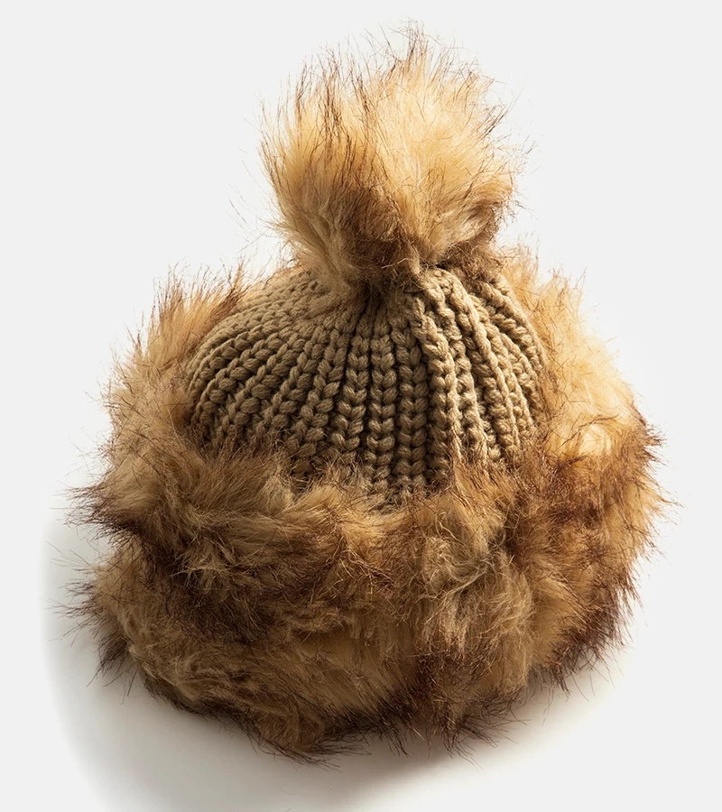 Șapcă maro cu pompon Leola