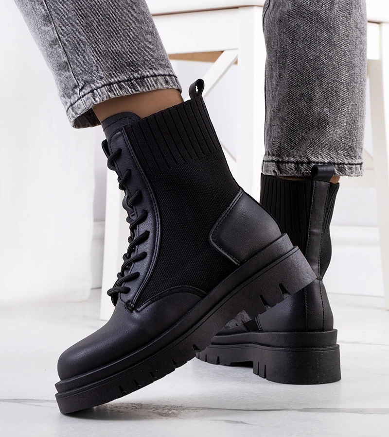 Capcane Black Lennon