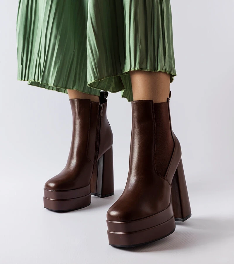 Cizme stiletto înalte Copertino maro