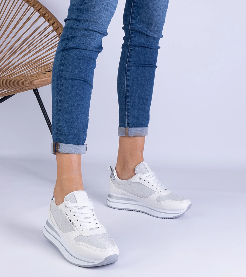 Adidași albi de damă pe platformă Elenora